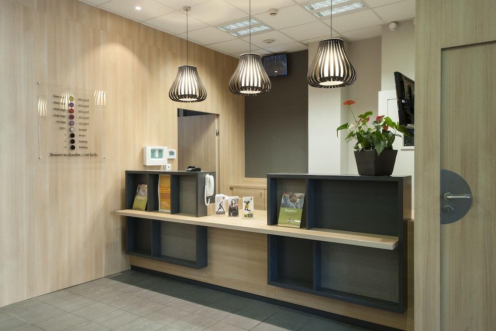 B&B Hotel Lyon Ouest Tassin Exteriör bild