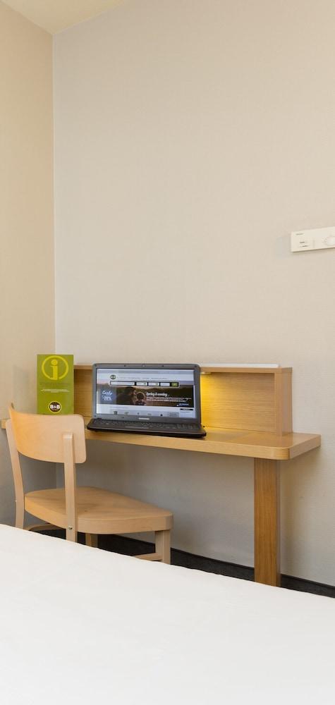 B&B Hotel Lyon Ouest Tassin Exteriör bild