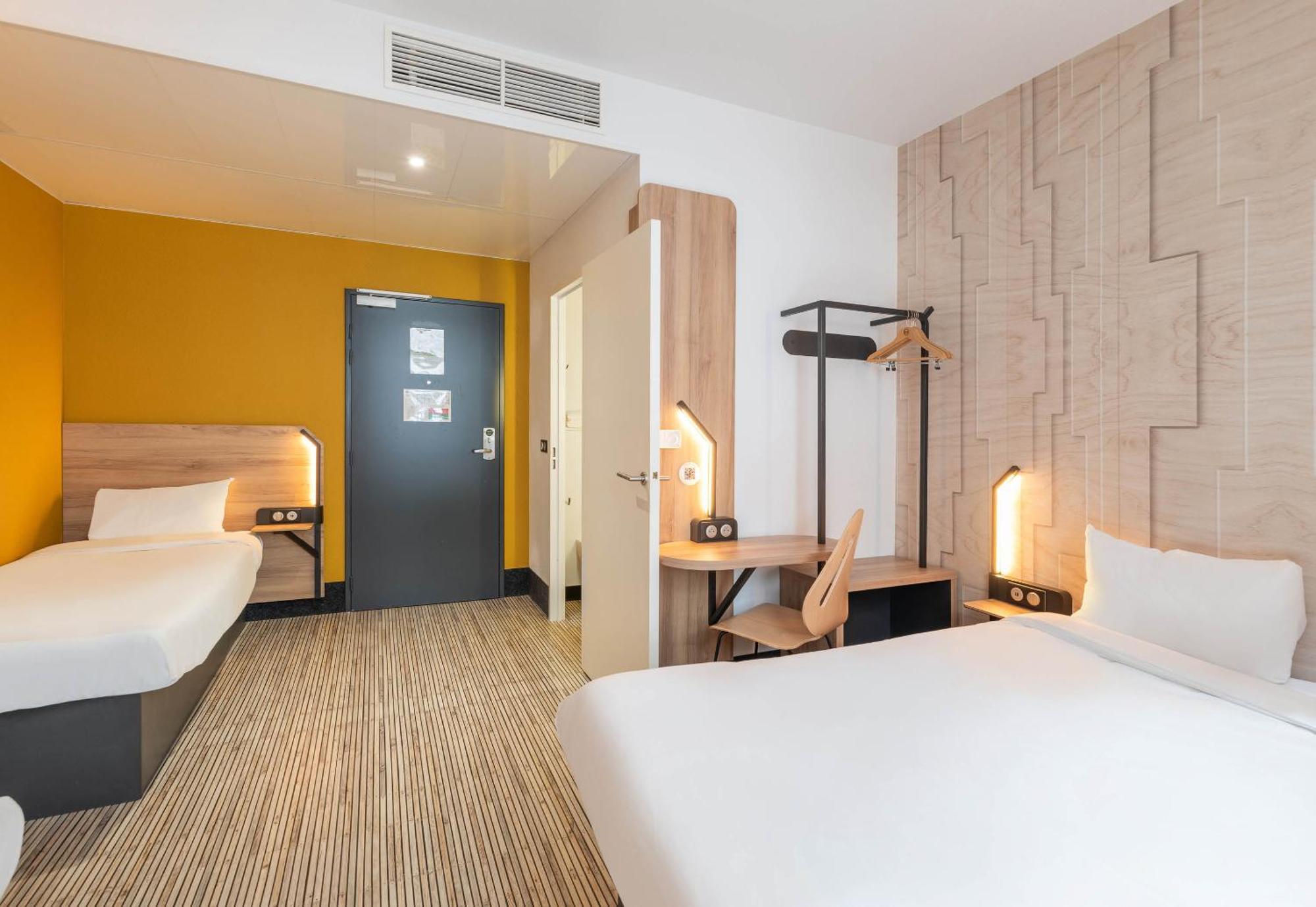 B&B Hotel Lyon Ouest Tassin Exteriör bild