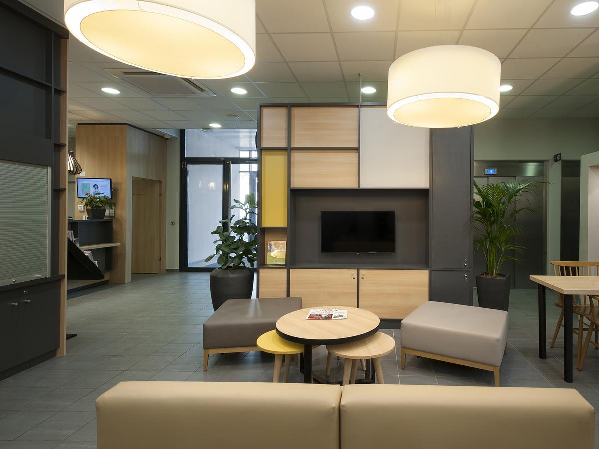 B&B Hotel Lyon Ouest Tassin Exteriör bild